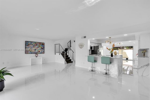 3843 Alcantara Avenue 76B, Doral, FL 33178