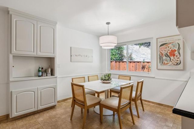 3020 Brittan Avenue, San Carlos, CA 94070