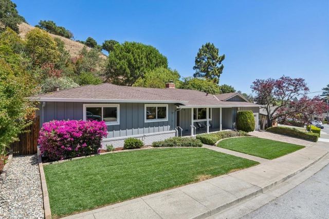 3020 Brittan Avenue, San Carlos, CA 94070