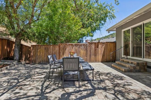 3020 Brittan Avenue, San Carlos, CA 94070