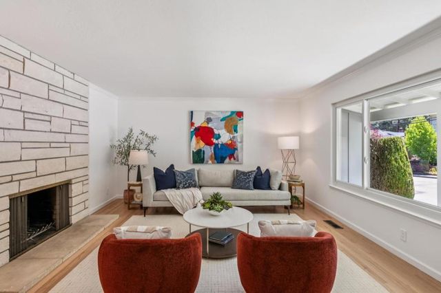 3020 Brittan Avenue, San Carlos, CA 94070