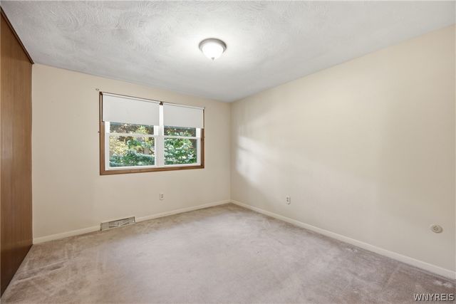 901 Park Avenue, North Tonawanda, NY 14120