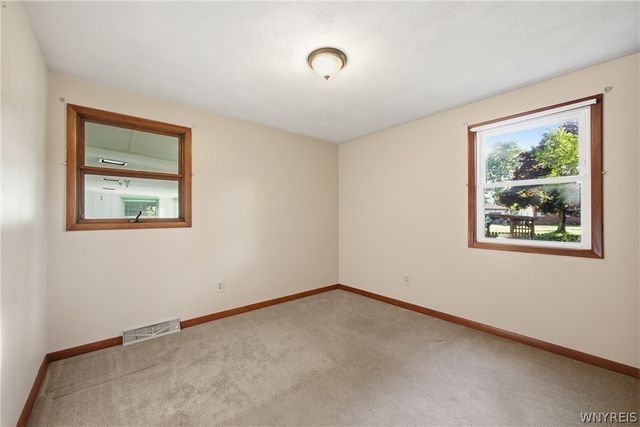 901 Park Avenue, North Tonawanda, NY 14120