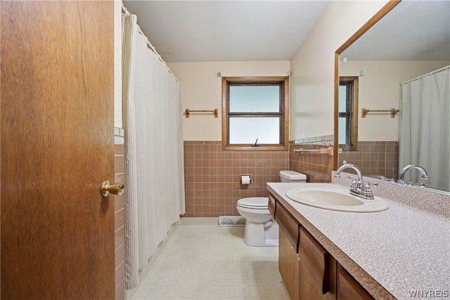 901 Park Avenue, North Tonawanda, NY 14120