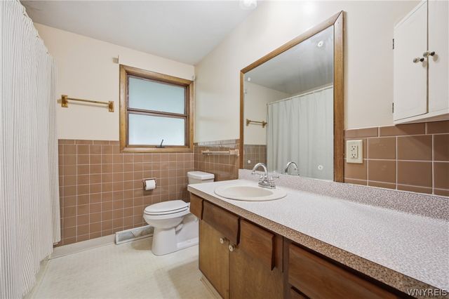 901 Park Avenue, North Tonawanda, NY 14120