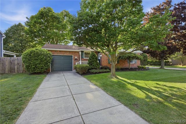 901 Park Avenue, North Tonawanda, NY 14120