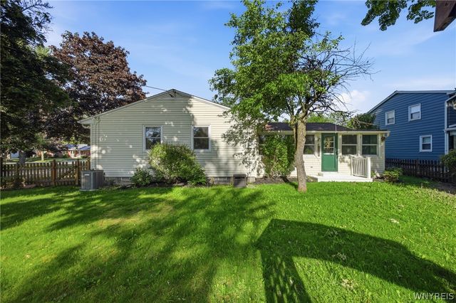 901 Park Avenue, North Tonawanda, NY 14120