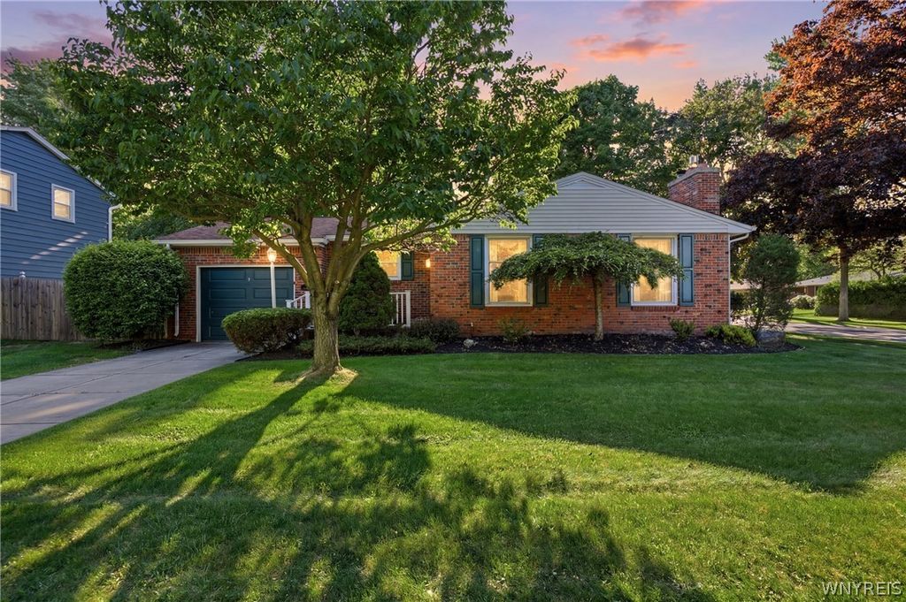 901 Park Avenue, North Tonawanda, NY 14120