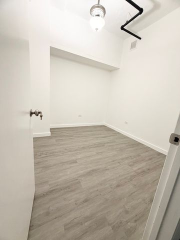 1550 S Blue Island Avenue 1107, Chicago, IL 60608