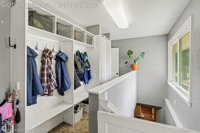 6912 Cheddar Valley Drive, Green Oak Township, MI 48116