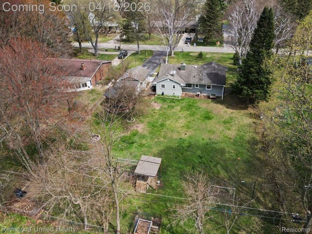 6912 Cheddar Valley Drive, Green Oak Township, MI 48116