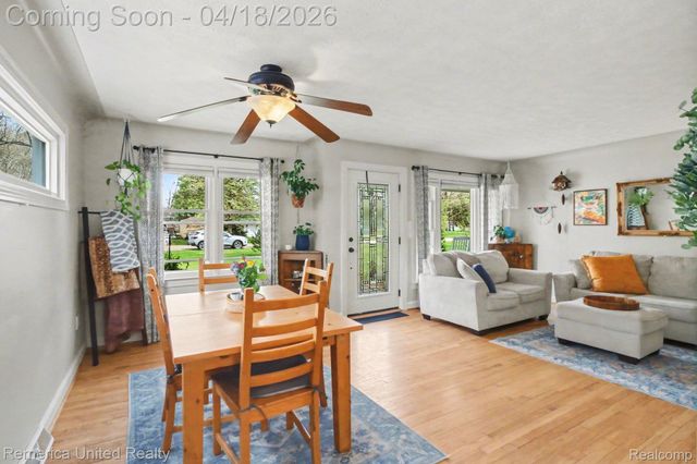 6912 Cheddar Valley Drive, Green Oak Township, MI 48116