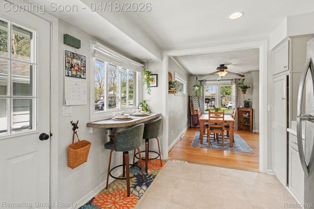 6912 Cheddar Valley Drive, Green Oak Township, MI 48116