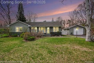 6912 Cheddar Valley Drive, Green Oak Township, MI 48116
