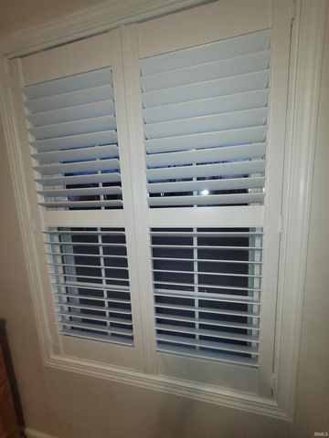 319 Greenleaf Drive, Evansville, IN 47710