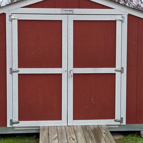 319 Greenleaf Drive, Evansville, IN 47710