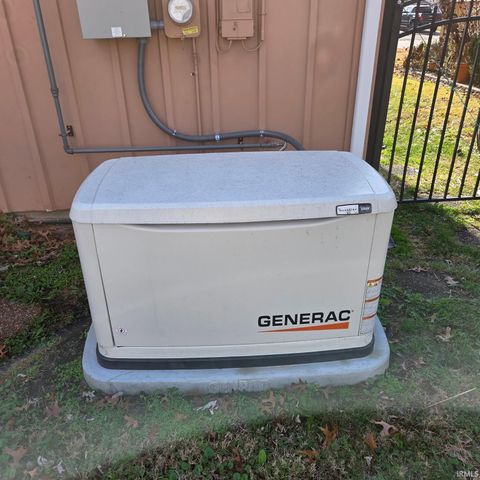 319 Greenleaf Drive, Evansville, IN 47710