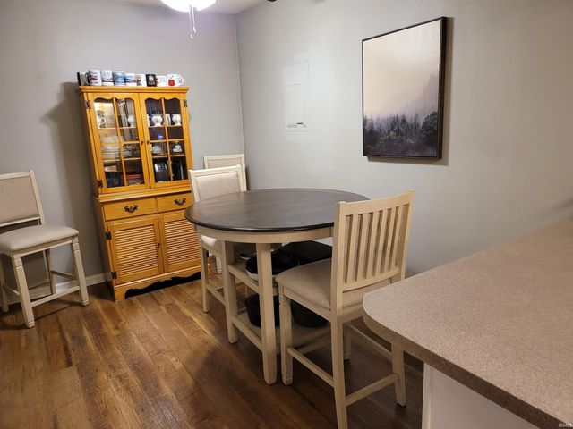 319 Greenleaf Drive, Evansville, IN 47710