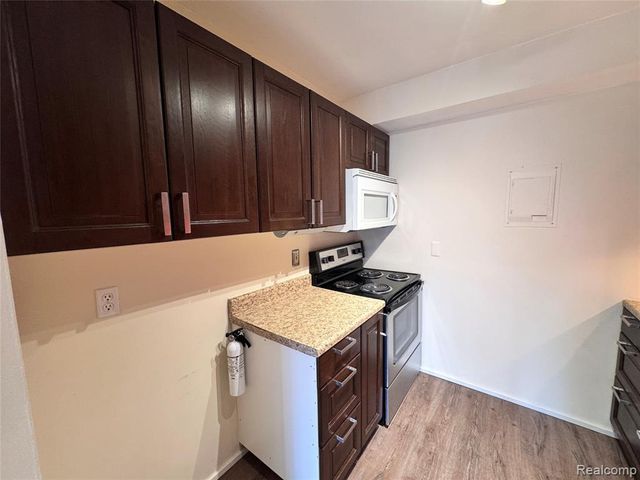 2150 Pauline Boulevard 203, Ann Arbor, MI 48103