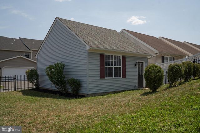 217 SILK DR, Reading, PA 19611