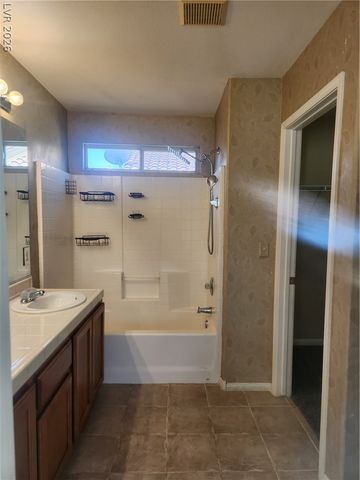 6485 Abbotsford House Court, Las Vegas, NV 89130