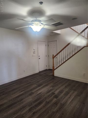 6485 Abbotsford House Court, Las Vegas, NV 89130
