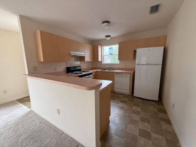 17412 SE 81ST NEWBERRY COURT, The Villages, FL 32162