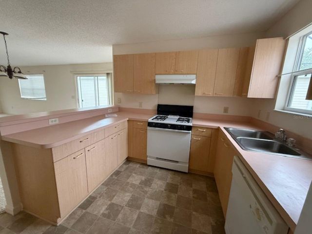 17412 SE 81ST NEWBERRY COURT, The Villages, FL 32162