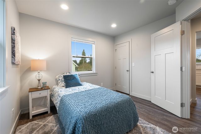 1419 High Avenue, Bremerton, WA 98337