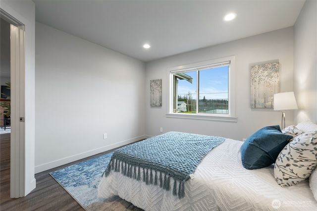 1419 High Avenue, Bremerton, WA 98337