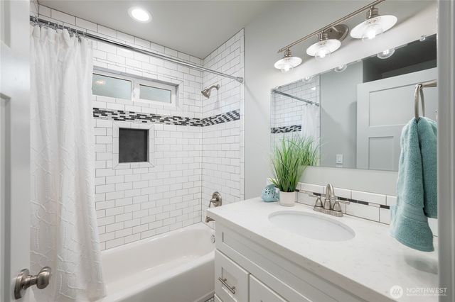 1419 High Avenue, Bremerton, WA 98337