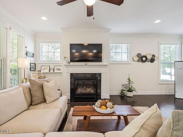 502 Suttons Walk Drive, Cary, NC 27513