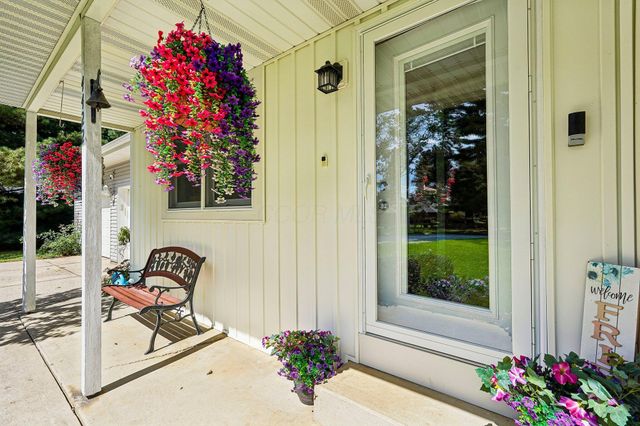 4422 Kauffman Road NW, Carroll, OH 43112