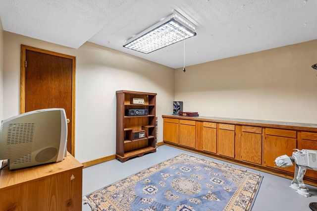 4422 Kauffman Road NW, Carroll, OH 43112