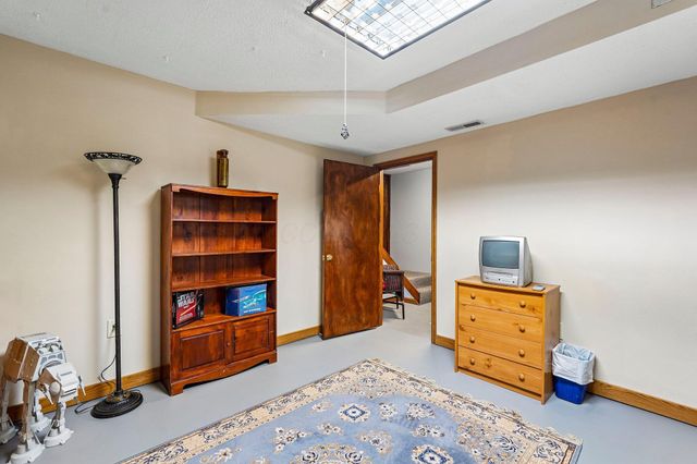 4422 Kauffman Road NW, Carroll, OH 43112