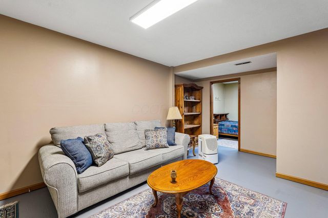 4422 Kauffman Road NW, Carroll, OH 43112