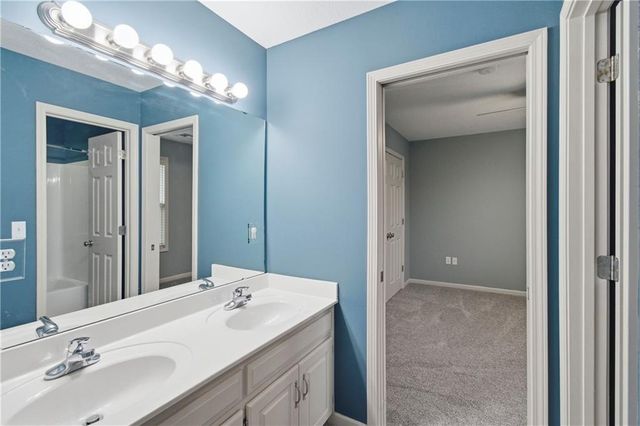 3812 NE 94th Terrace, Kansas City, MO 64156