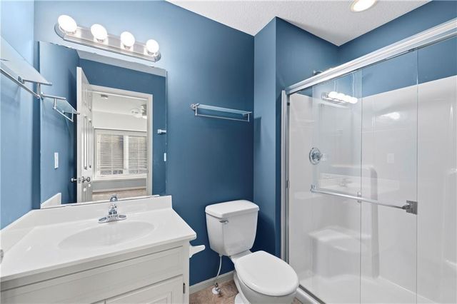 3812 NE 94th Terrace, Kansas City, MO 64156