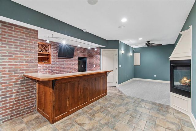 3812 NE 94th Terrace, Kansas City, MO 64156