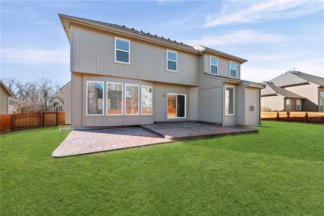 3812 NE 94th Terrace, Kansas City, MO 64156