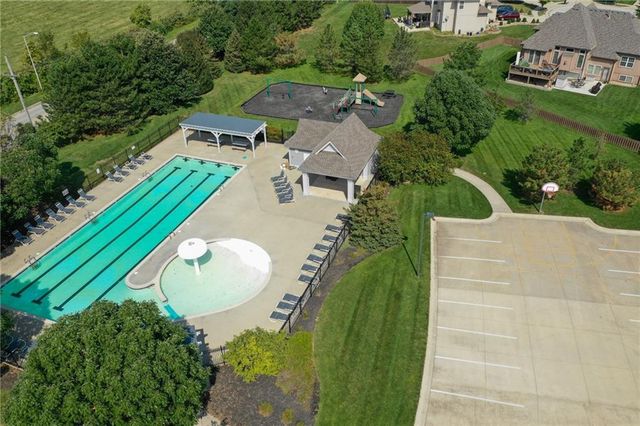 3812 NE 94th Terrace, Kansas City, MO 64156