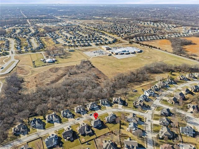 3812 NE 94th Terrace, Kansas City, MO 64156