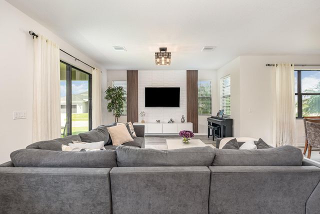 3179 Ribbon Grass Drive, Melbourne, FL 32940