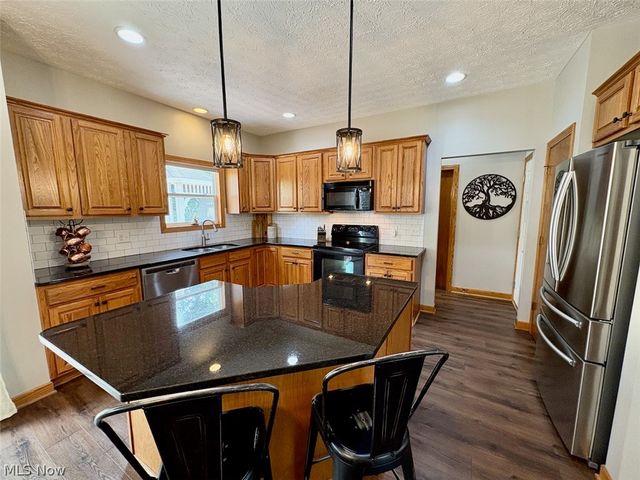 266 Ruby Lane, Streetsboro, OH 44241
