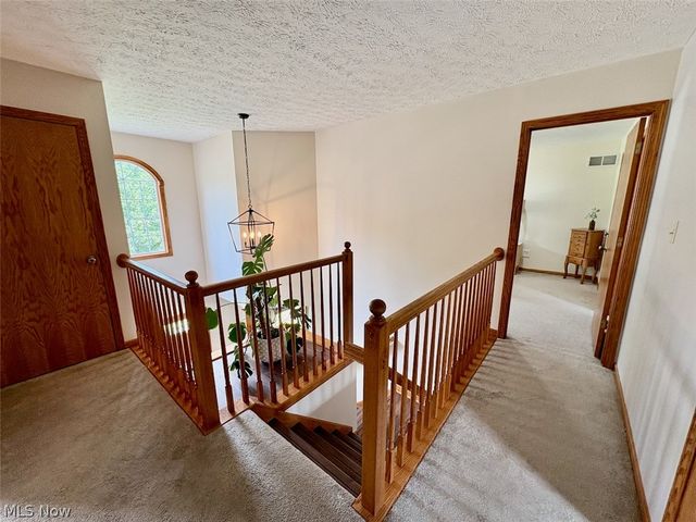 266 Ruby Lane, Streetsboro, OH 44241