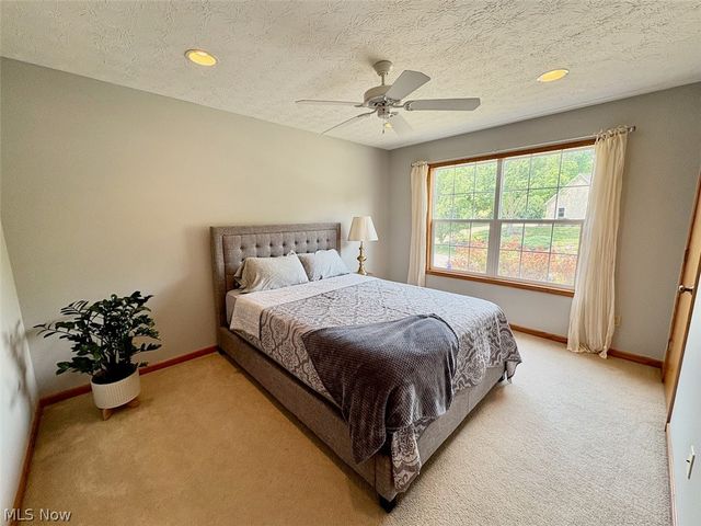 266 Ruby Lane, Streetsboro, OH 44241