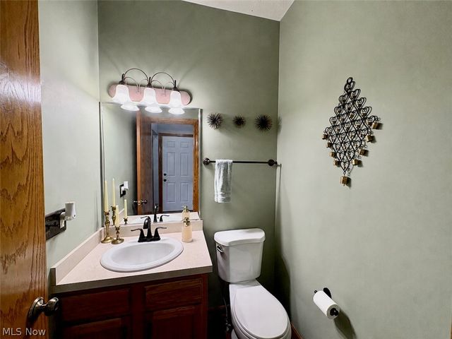 266 Ruby Lane, Streetsboro, OH 44241