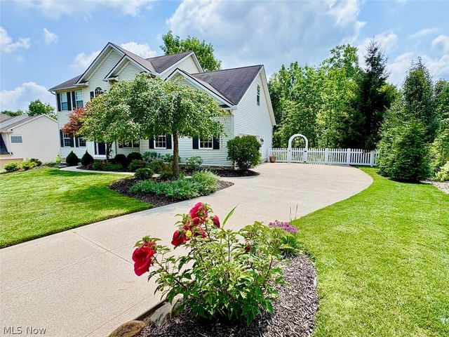 266 Ruby Lane, Streetsboro, OH 44241