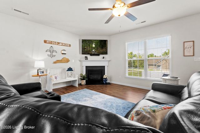 11403 Caswell Springs Way, Louisville, KY 40291