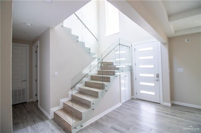 5315 N Crown Point Street, Pharr, TX 78577